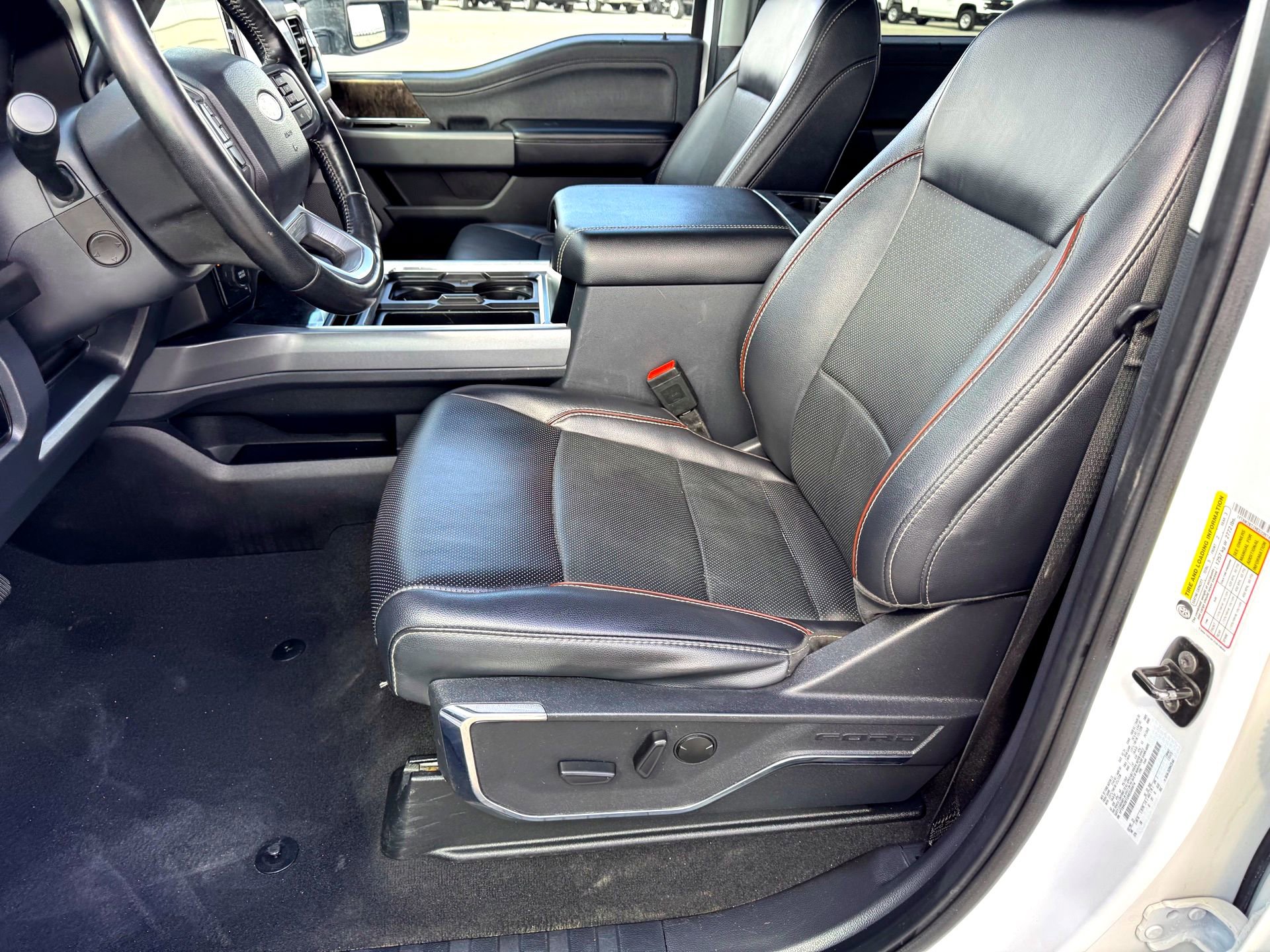 Used 2024 Ford F250 Lariat AWD/4WD image 12