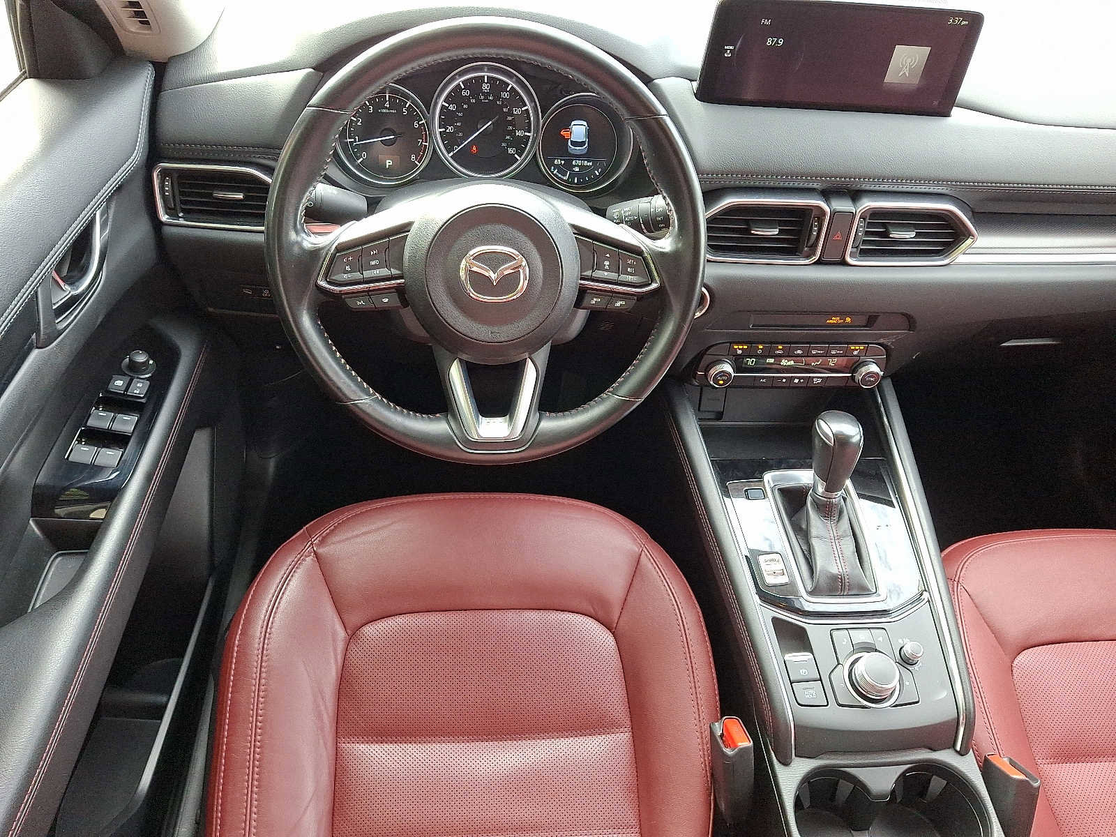 Certified 2023 MAZDA CX-5 Carbon Edition image 11