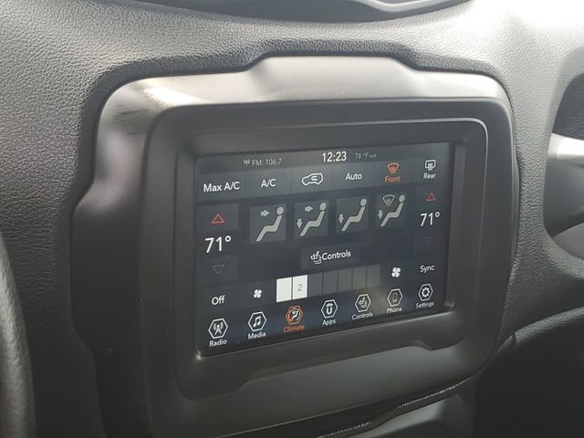 Used 2019 Jeep Renegade Trailhawk image 26