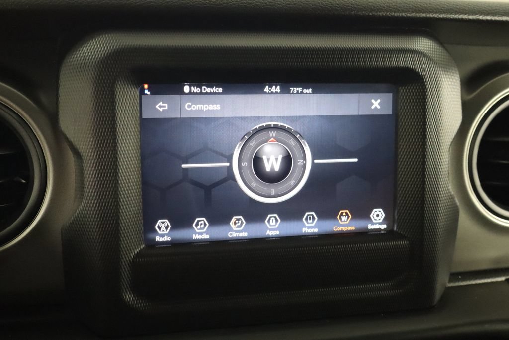Used 2022 Jeep Gladiator Sport AWD/4WD image 35