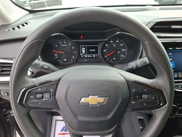 Used 2023 Chevrolet TrailBlazer LT w/ Convenience Package AWD/4WD image 19