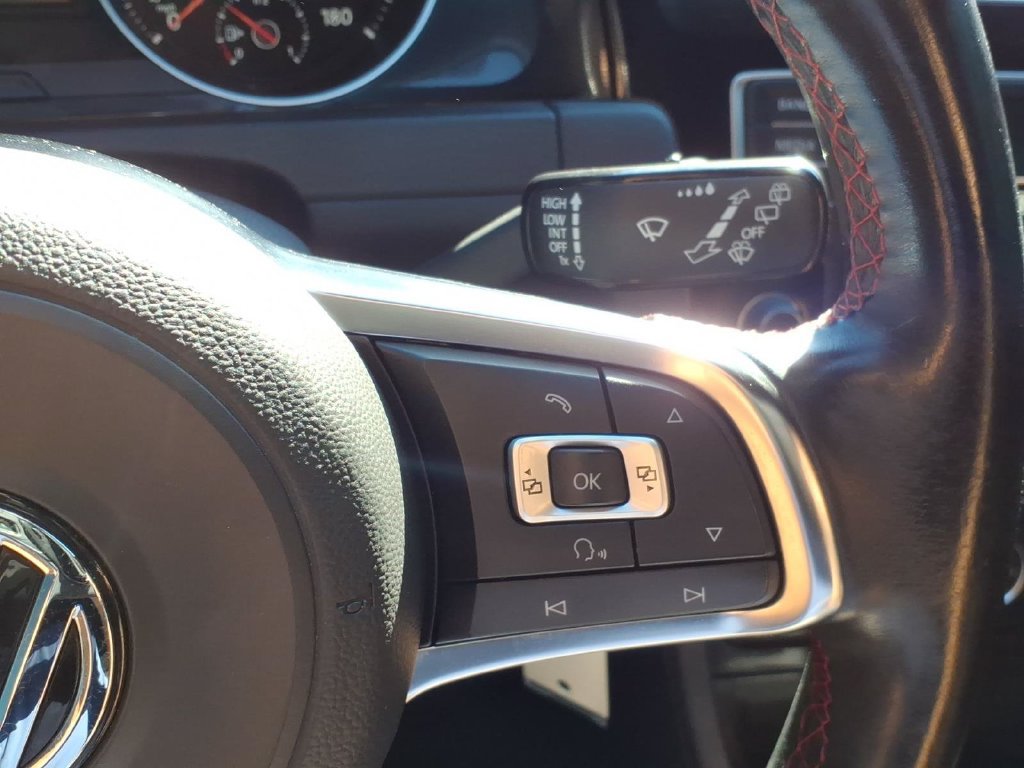Used 2016 Volkswagen GTI S FWD image 20