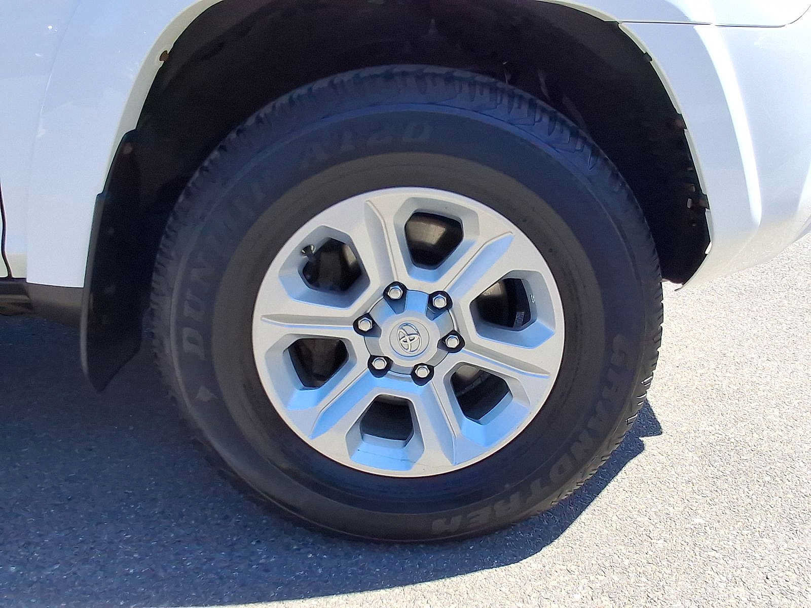 Used 2022 Toyota 4Runner SR5 RWD image 27