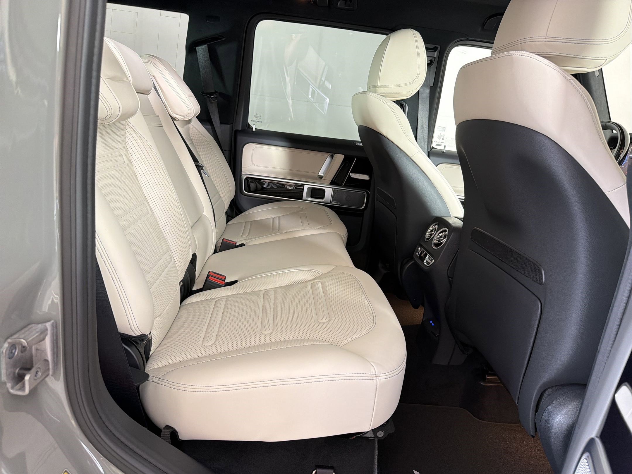 New 2026 Mercedes-Benz G 580 w/ EQ Technology image 30