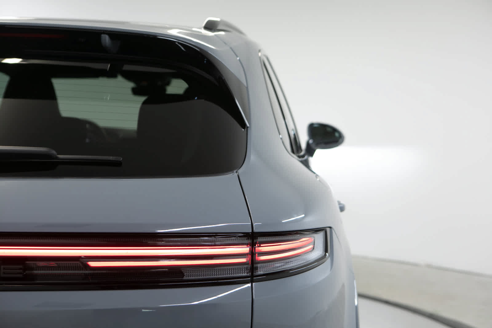 New 2026 Porsche Cayenne GTS AWD/4WD image 40