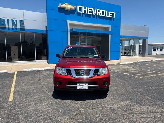 Used 2017 Nissan Frontier SV AWD/4WD image 2