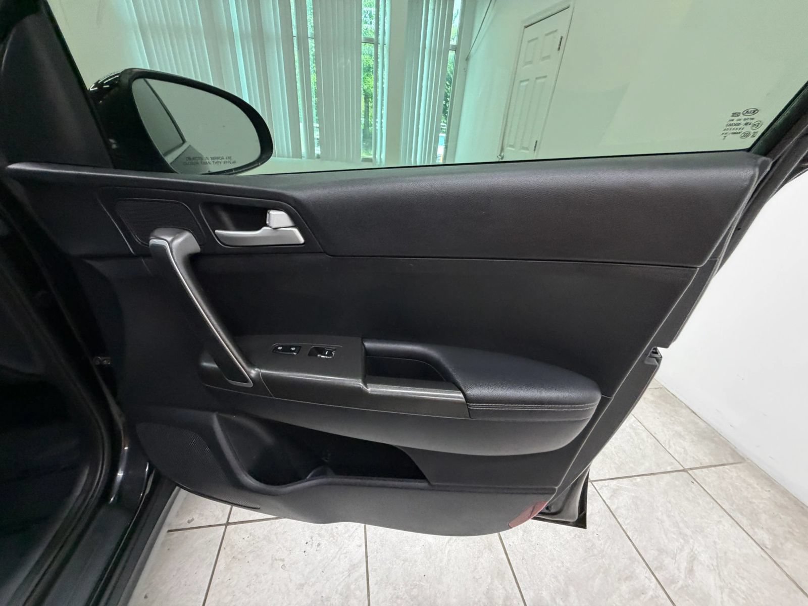 Used 2018 Kia Sportage LX FWD image 20