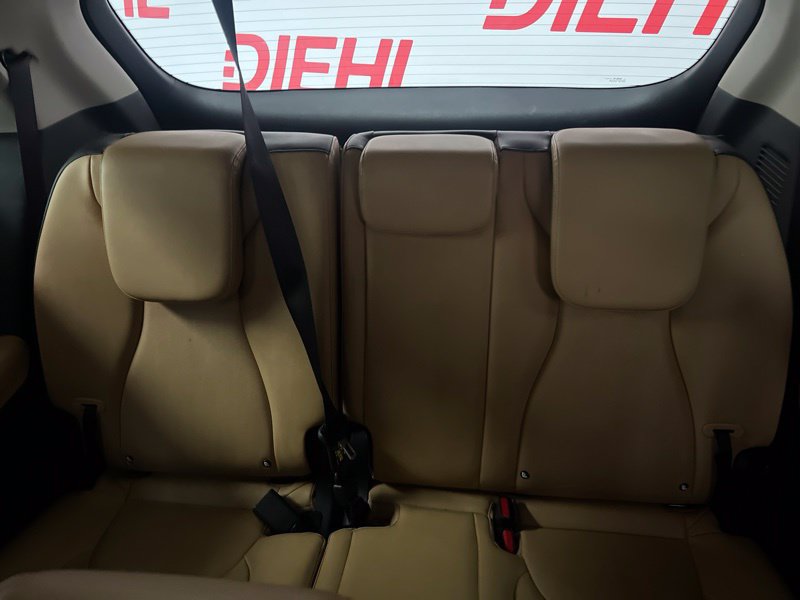 Used 2023 Kia Carnival LX FWD image 15