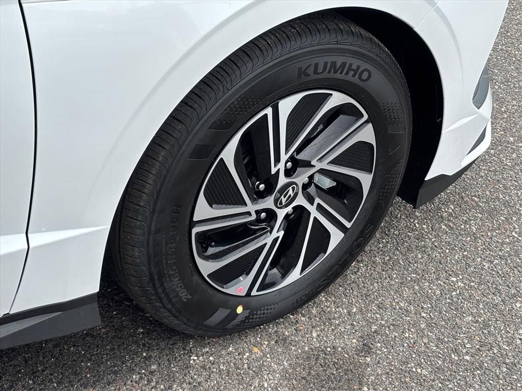 New 2026 Hyundai Sonata Blue FWD image 28