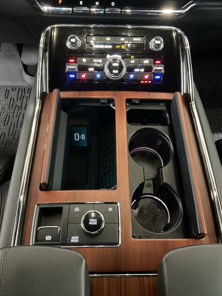 Used 2022 Lincoln Navigator L Reserve image 21