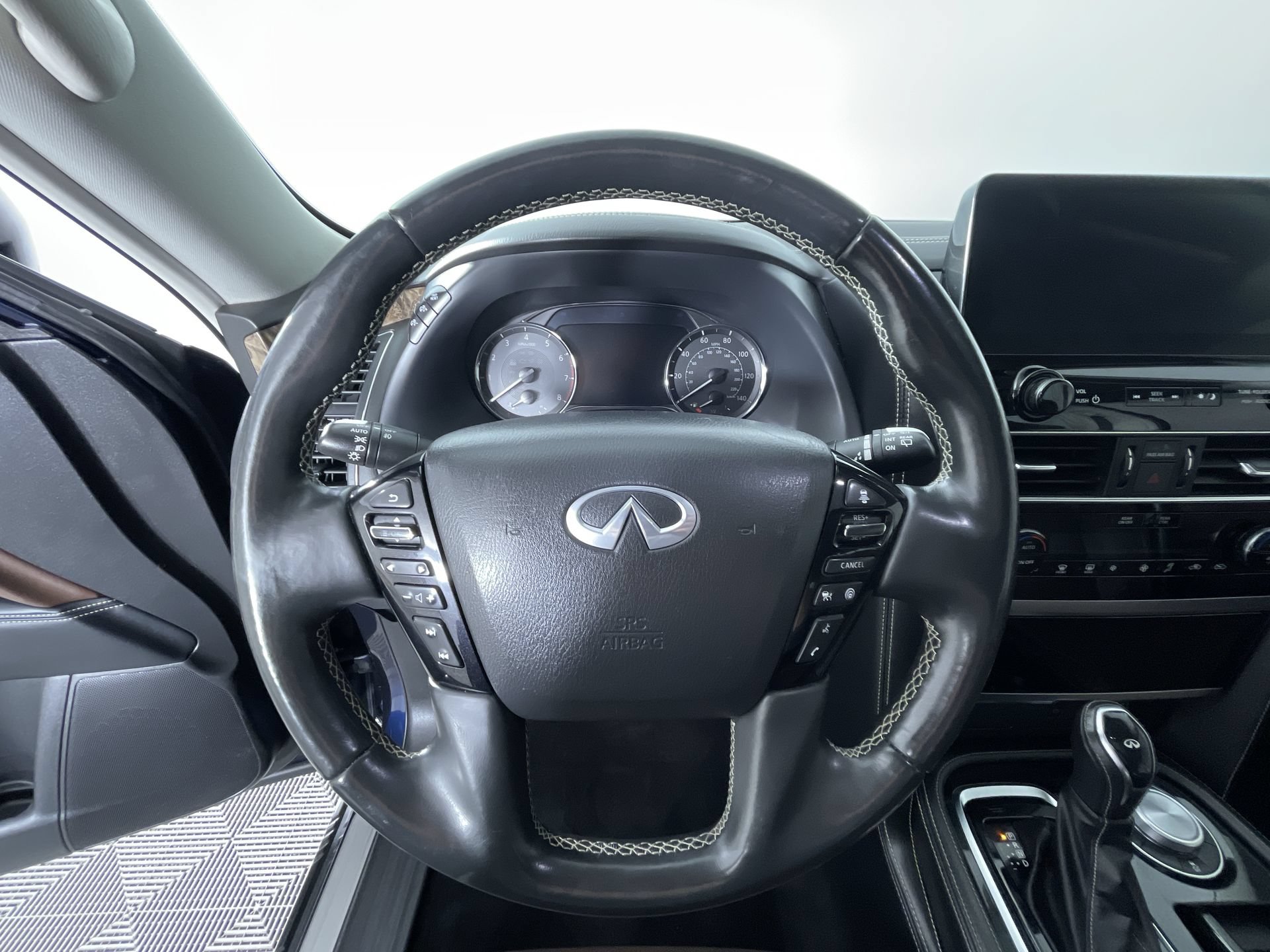 Used 2022 INFINITI QX80 Premium Select w/ Cargo Package AWD/4WD image 16