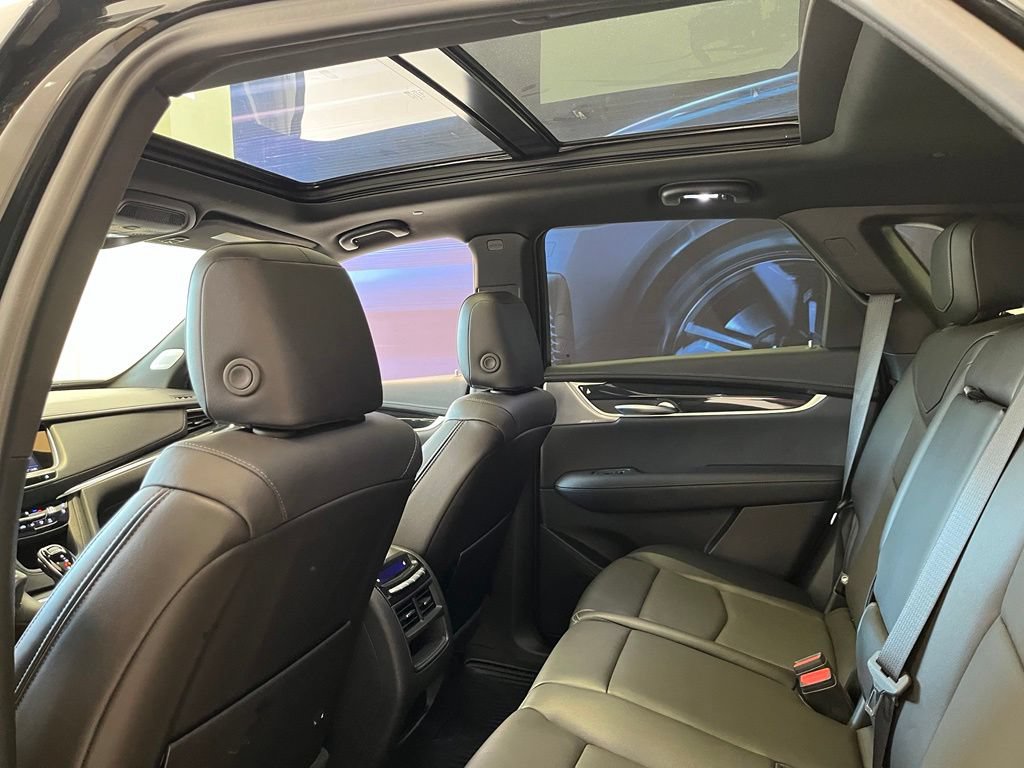 Used 2024 Cadillac XT5 Premium Luxury AWD/4WD image 23
