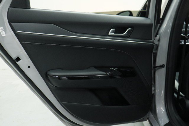 Used 2025 Kia K5 GT-Line w/ GT-Line Premium Package FWD image 30