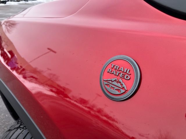 Used 2025 Jeep Compass Trailhawk image 18