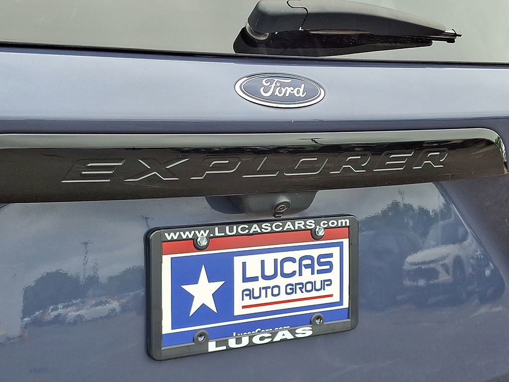 Used 2021 Ford Explorer ST w/ ST Street Pack image 33