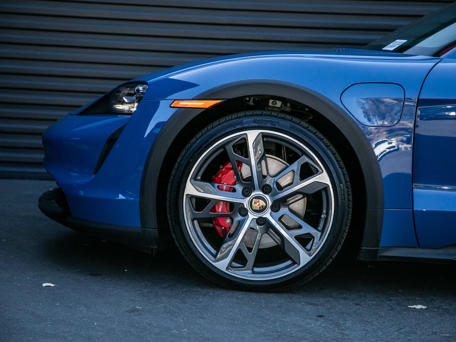 Certified 2023 Porsche Taycan 4S AWD/4WD image 17