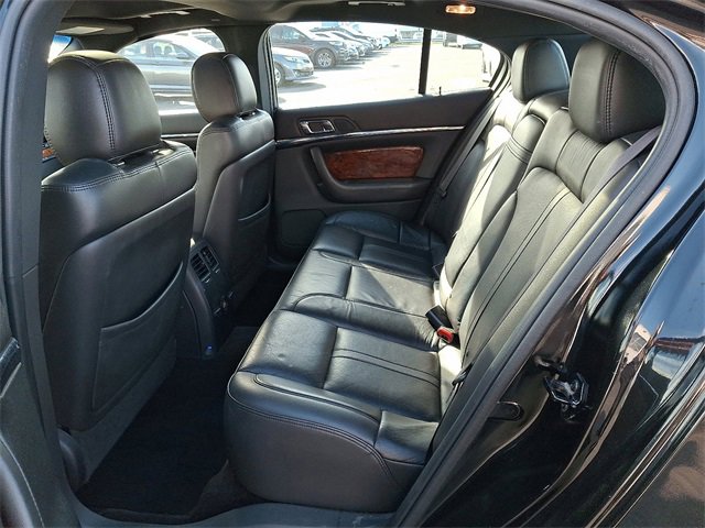 Used 2014 Lincoln MKS AWD w/ Equipment Group 201A image 9