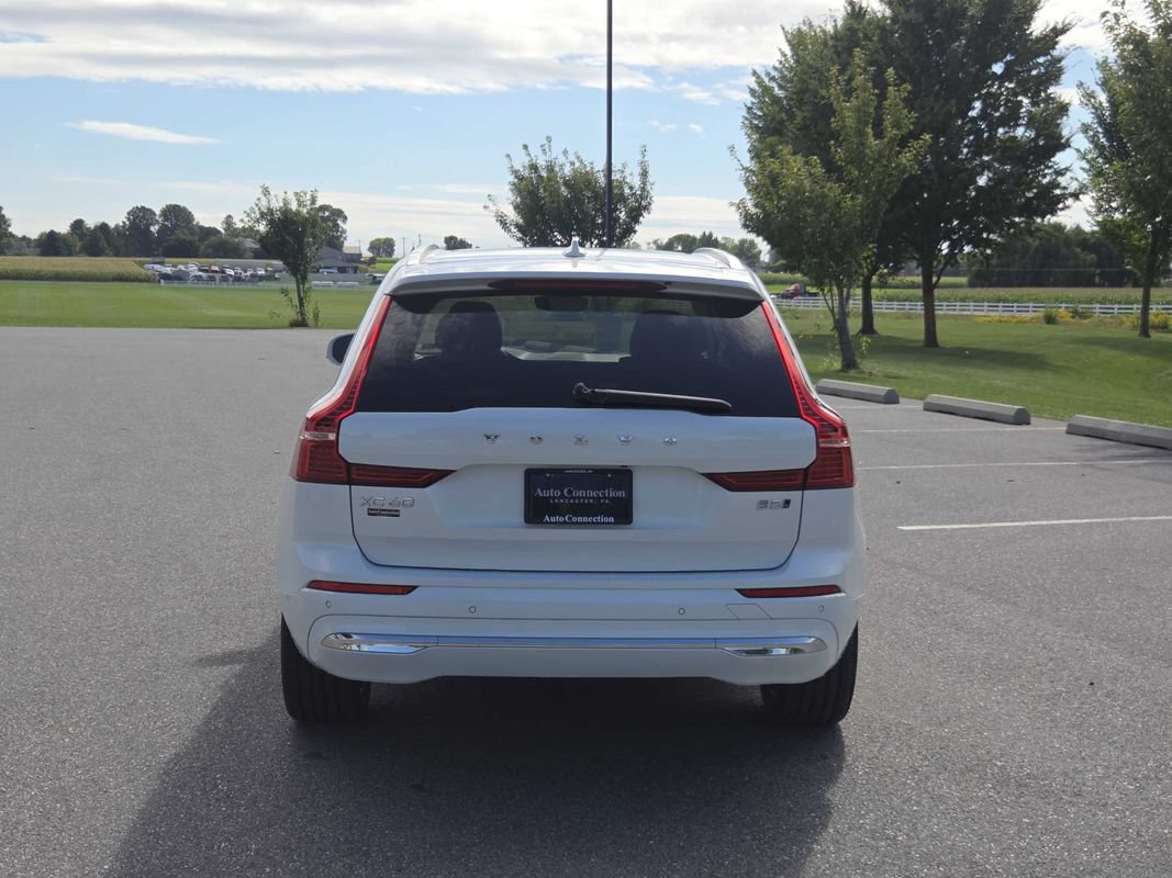 Used 2022 Volvo XC60 B5 Inscription AWD/4WD image 7