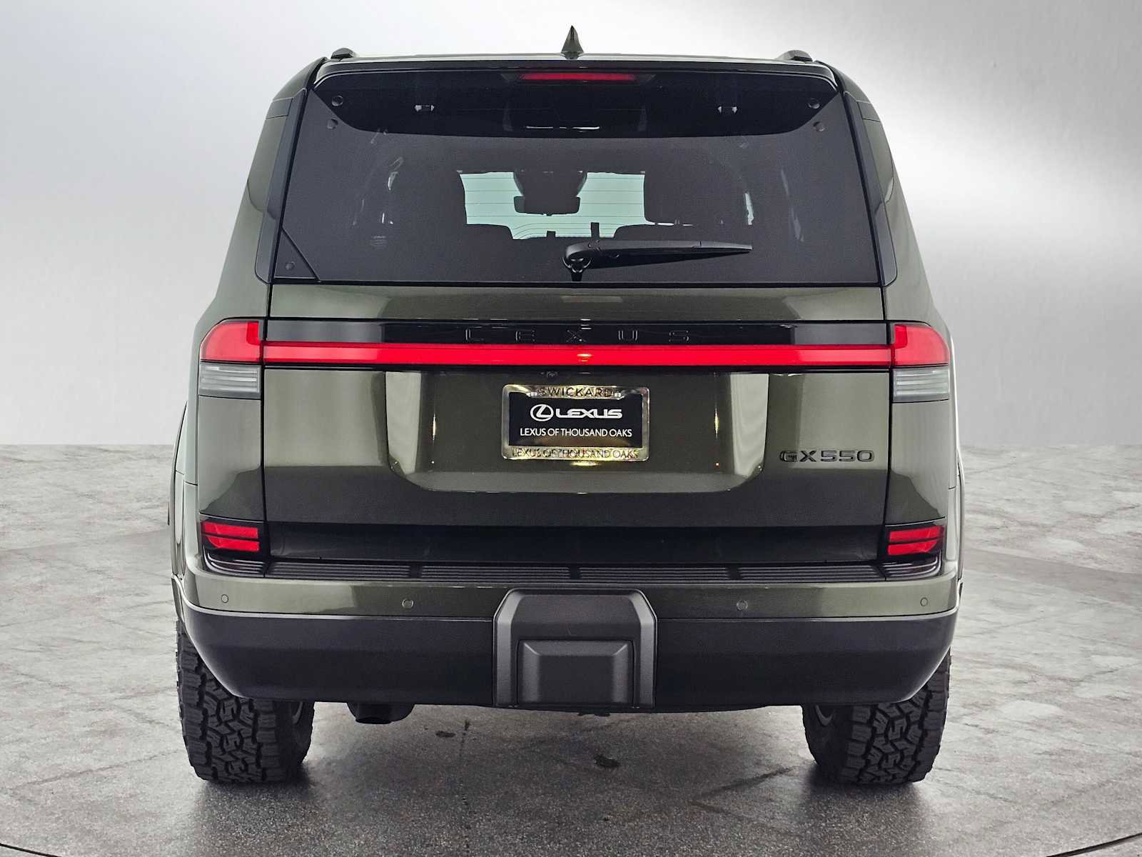 Used 2025 Lexus GX 550 w/ Accessory Package (31) image 4