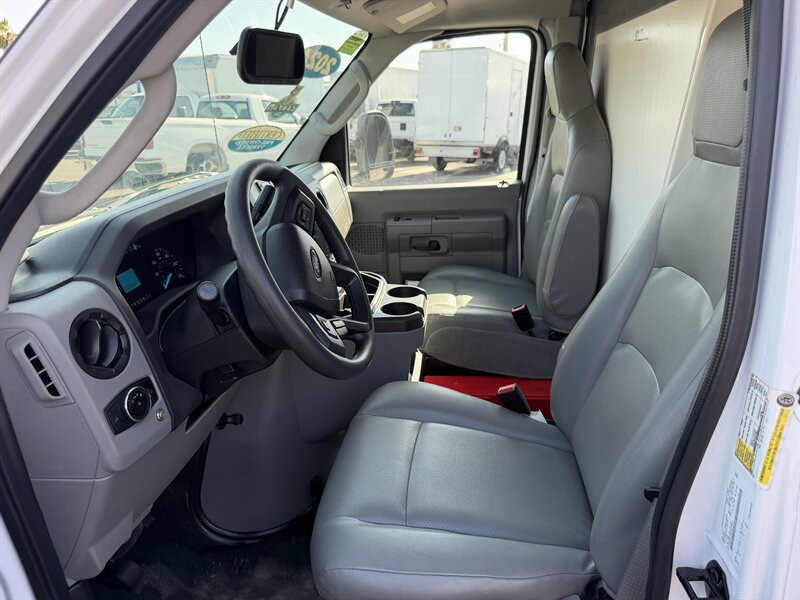 Used 2024 Ford E-350 and Econoline 350 Super Duty w/ Power Windows & Locks Group RWD image 9