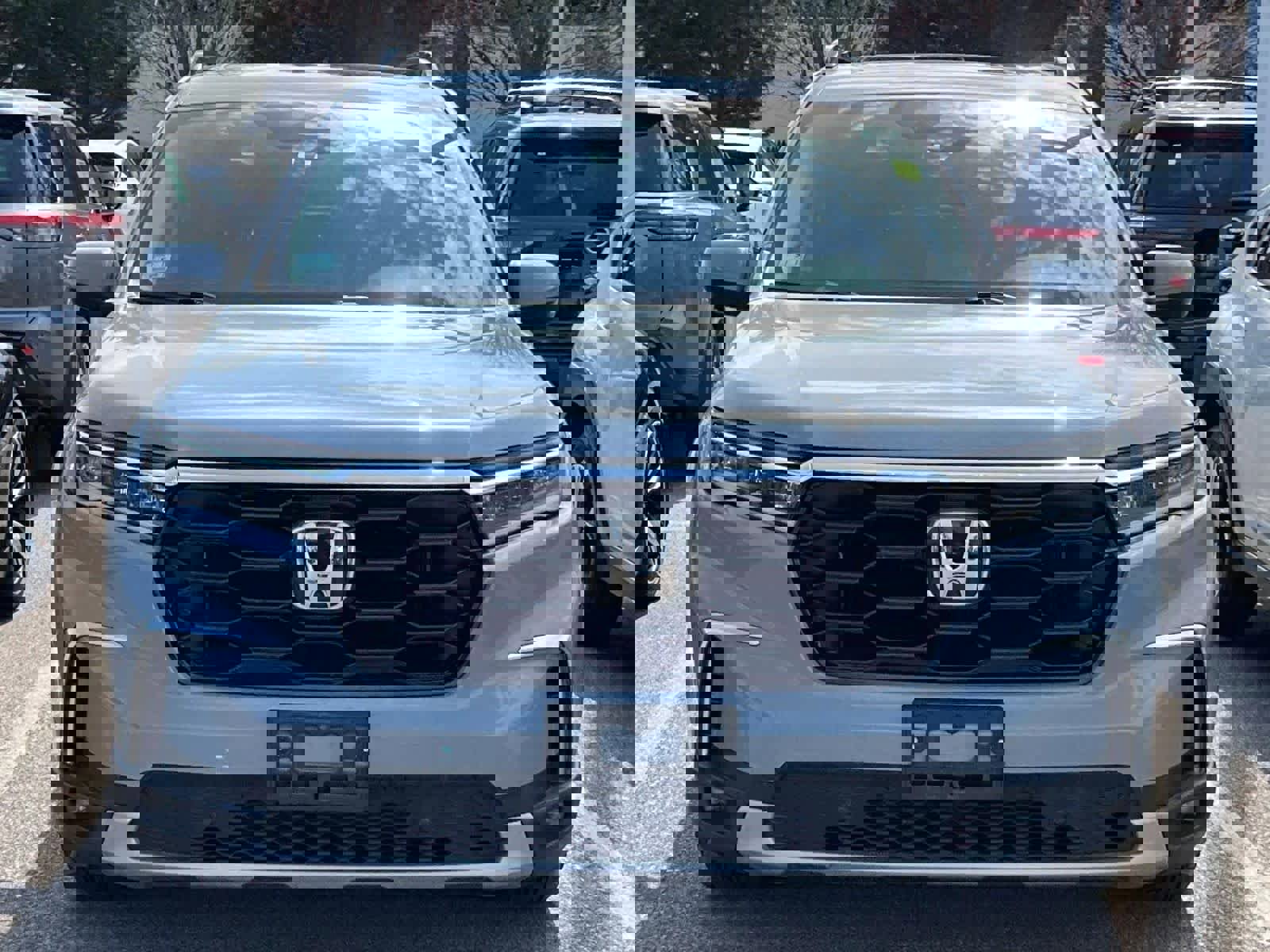 Used 2023 Honda Pilot Touring image 2