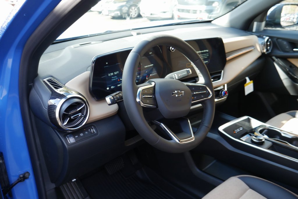 New 2026 Chevrolet Equinox ACTIV w/ Convenience Package III image 10