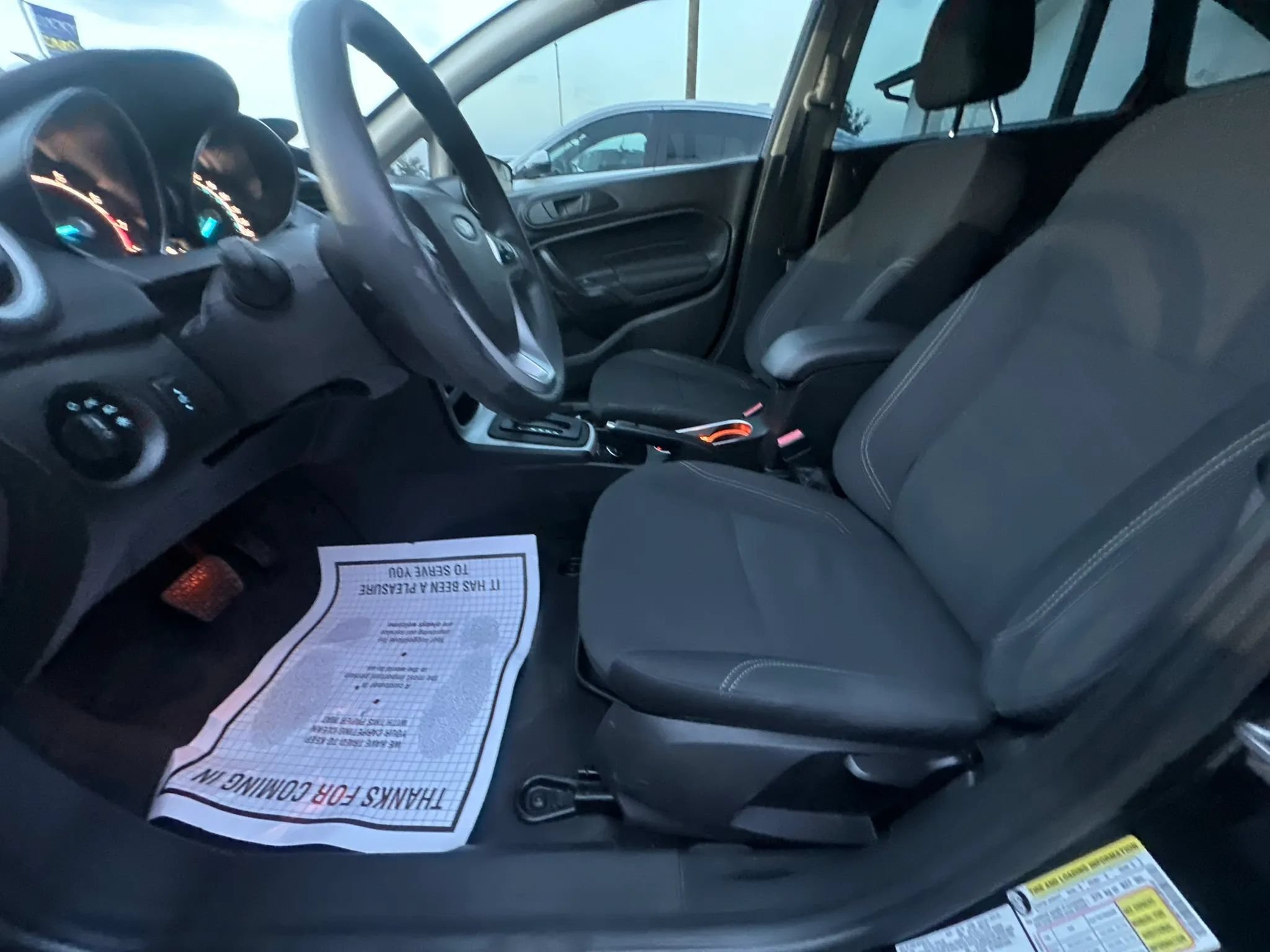 Used 2018 Ford Fiesta SE FWD image 35