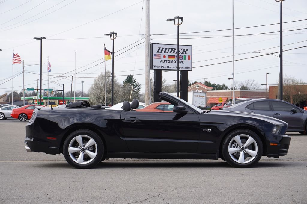 Used 2013 Ford Mustang GT image 8