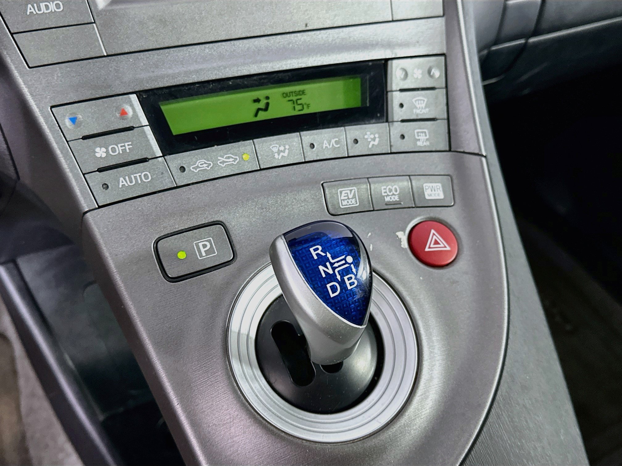 Used 2015 Toyota Prius Two FWD image 24