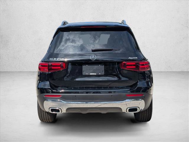 Certified 2025 Mercedes-Benz GLB 250 4MATIC image 8