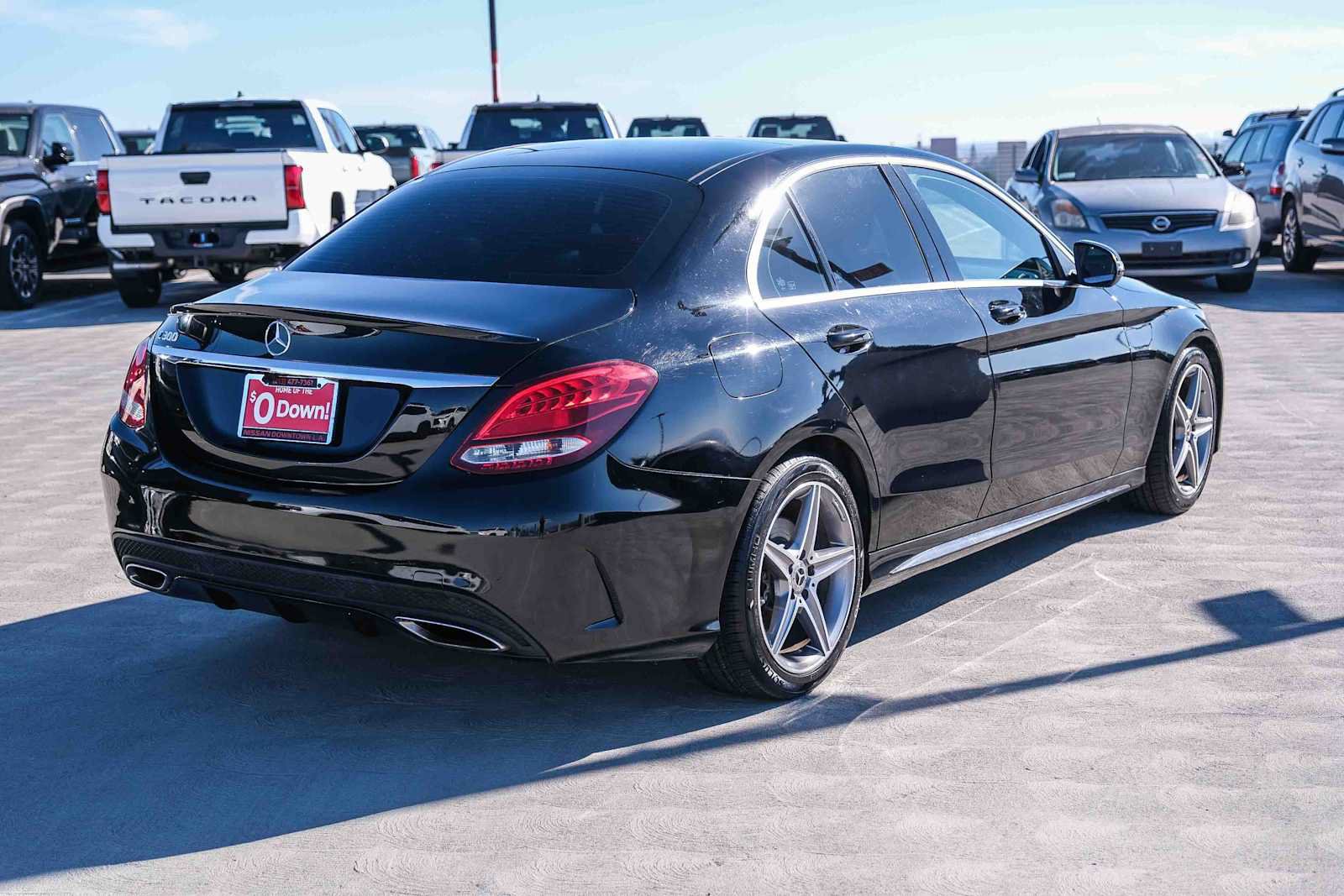 Used 2017 Mercedes-Benz C 300 Sedan image 4