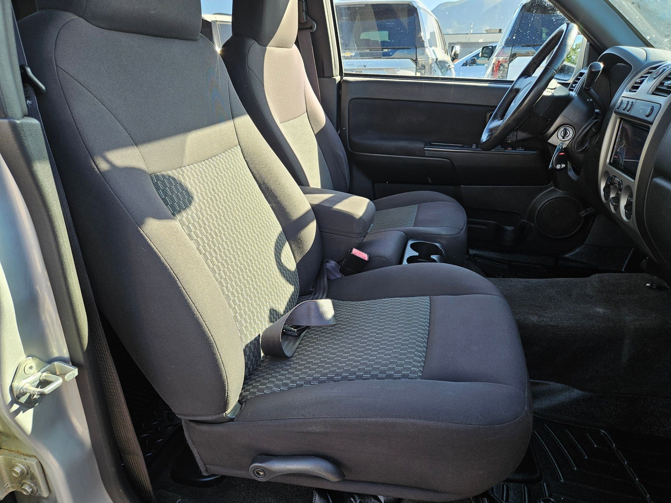 Used 2012 Chevrolet Colorado LT AWD/4WD image 29