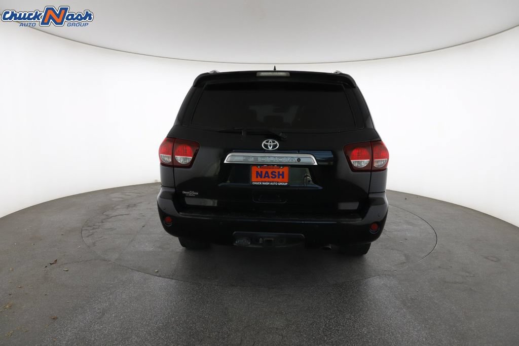 Used 2019 Toyota Sequoia Limited w/ Safety & Convenience Package AWD/4WD image 11