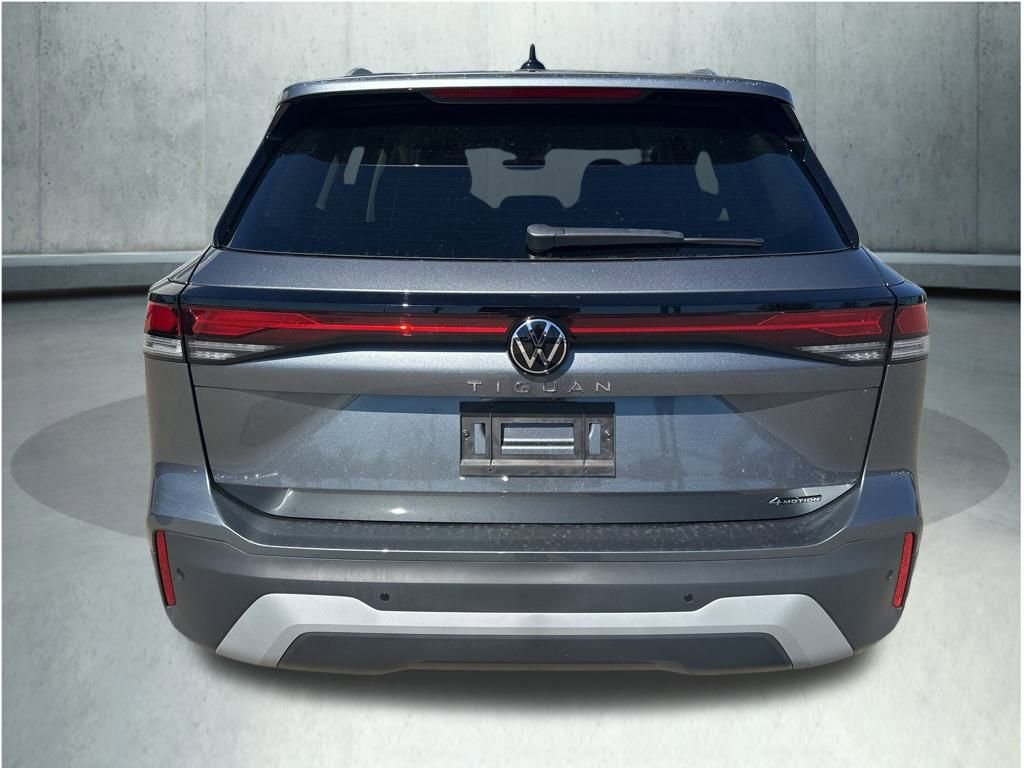 New 2025 Volkswagen Tiguan S image 4