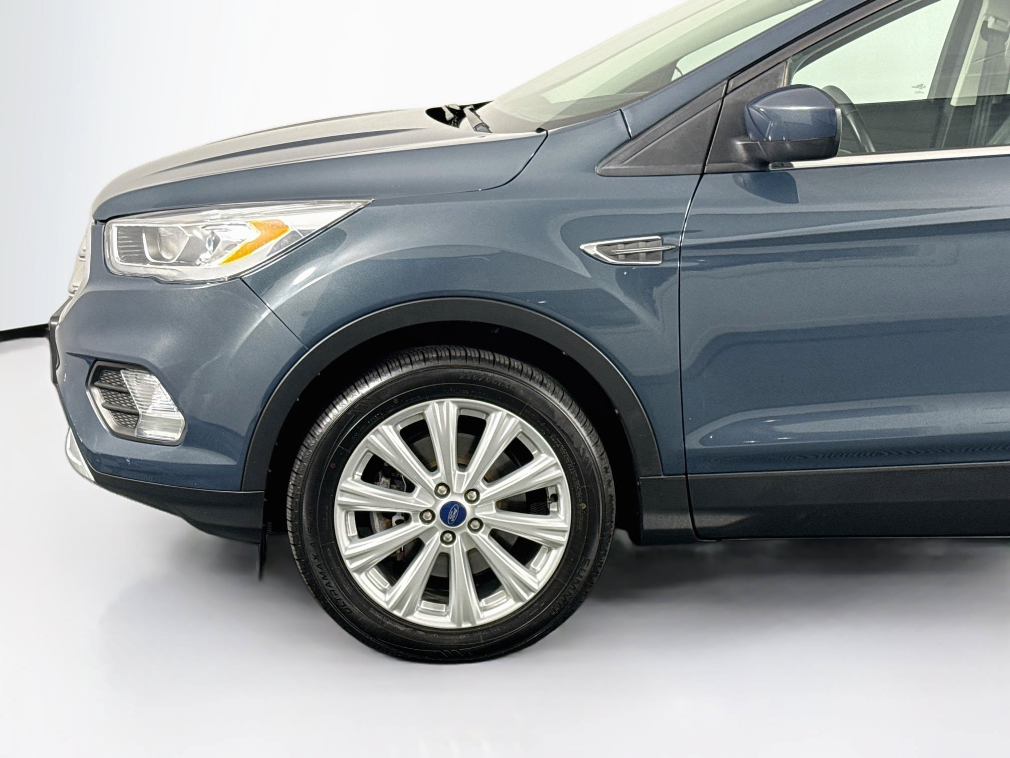 Used 2019 Ford Escape SEL AWD/4WD image 42