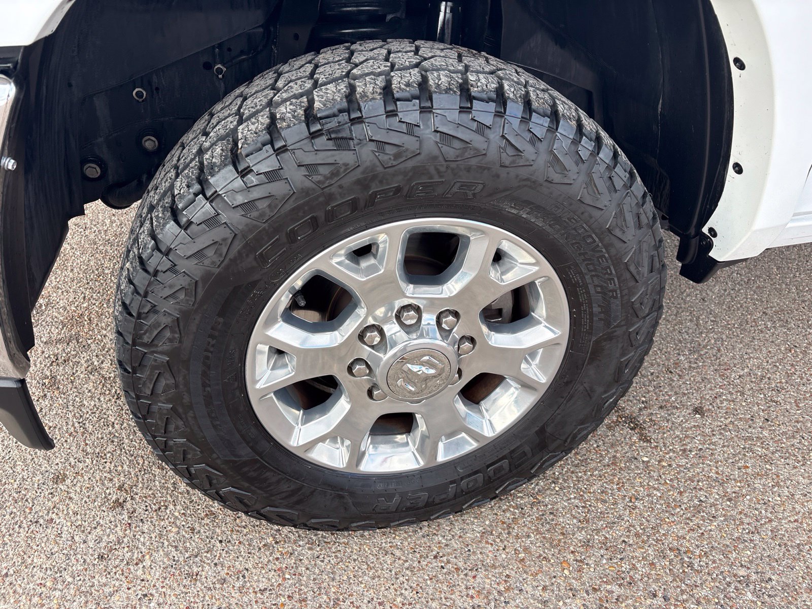 Used 2022 RAM 2500 Laramie AWD/4WD image 36
