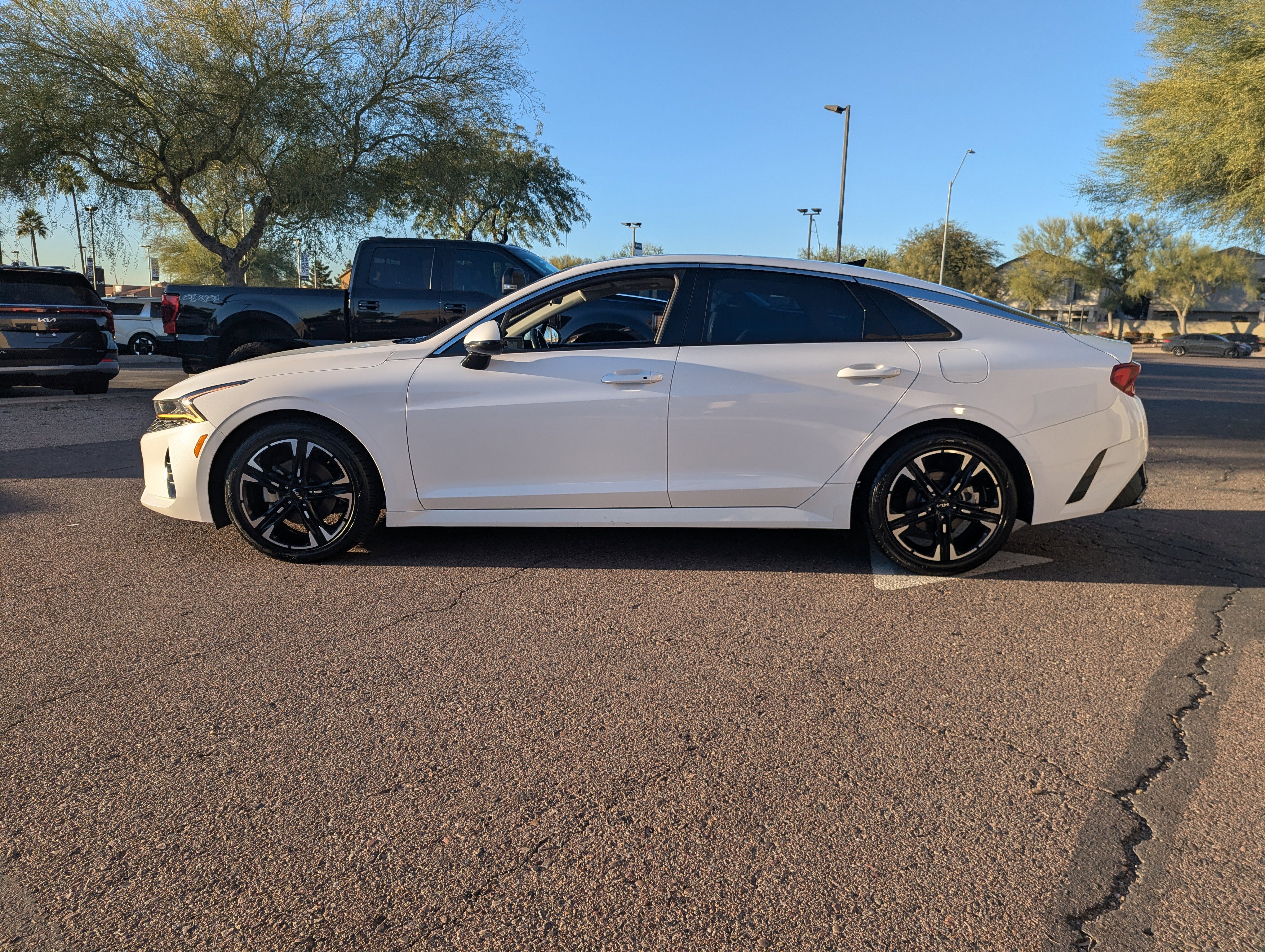 Used 2022 Kia K5 EX image 5