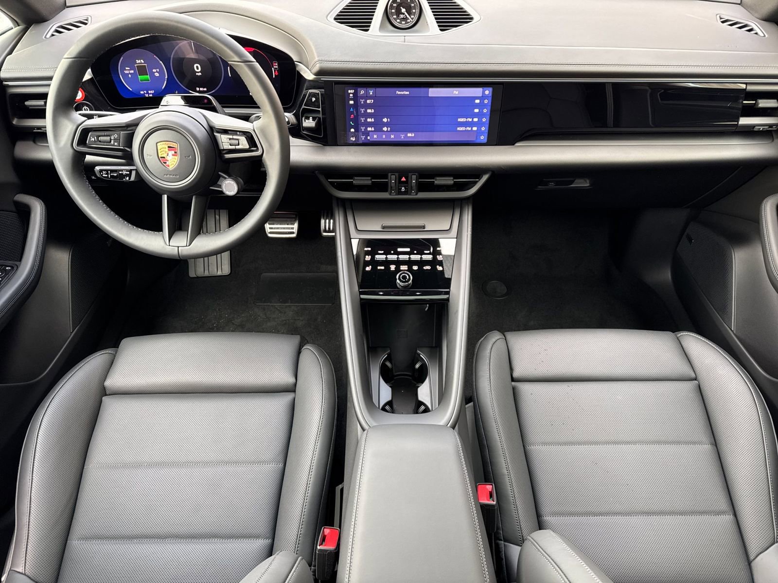 New 2026 Porsche Macan 4S Electric image 6