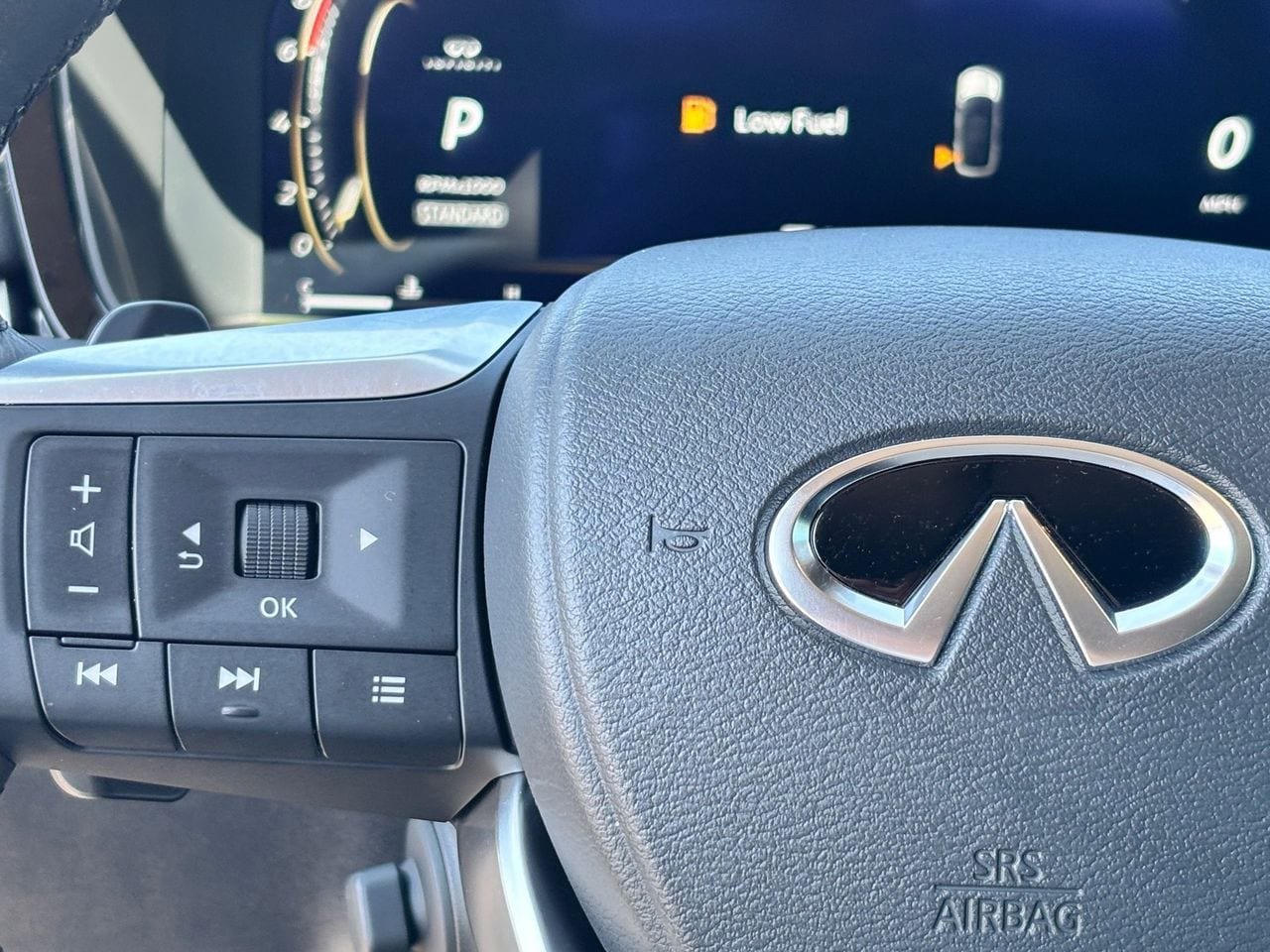 Certified 2026 INFINITI QX60 Luxe w/ Family Package FWD image 19
