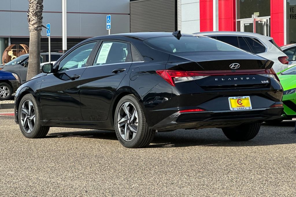 Used 2023 Hyundai Elantra Limited image 6
