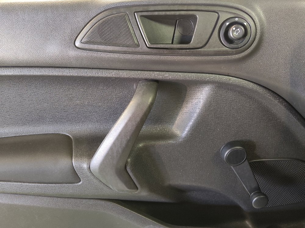 Used 2018 Ford Fiesta S FWD image 27