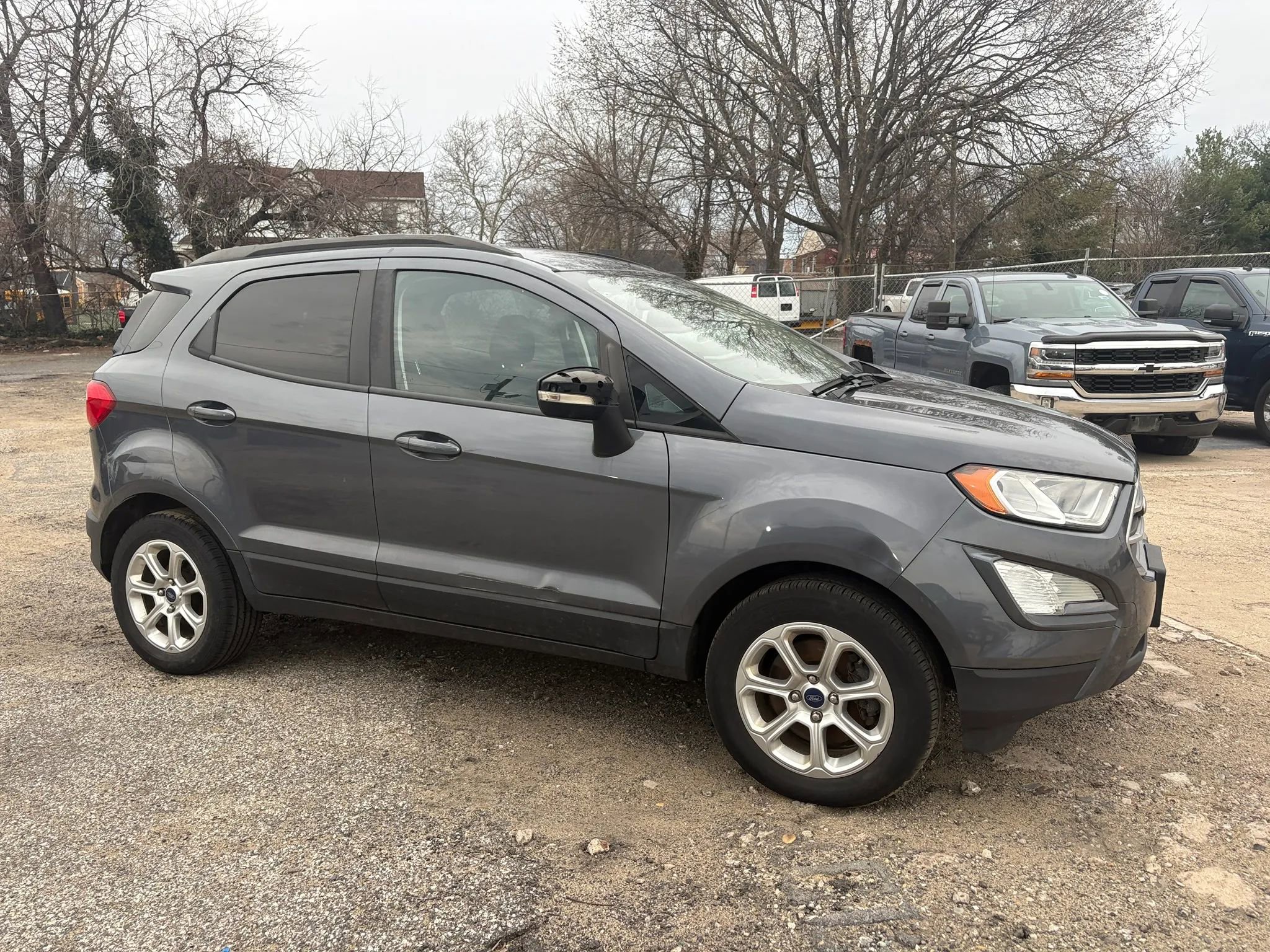 Used 2020 Ford EcoSport SE image 4
