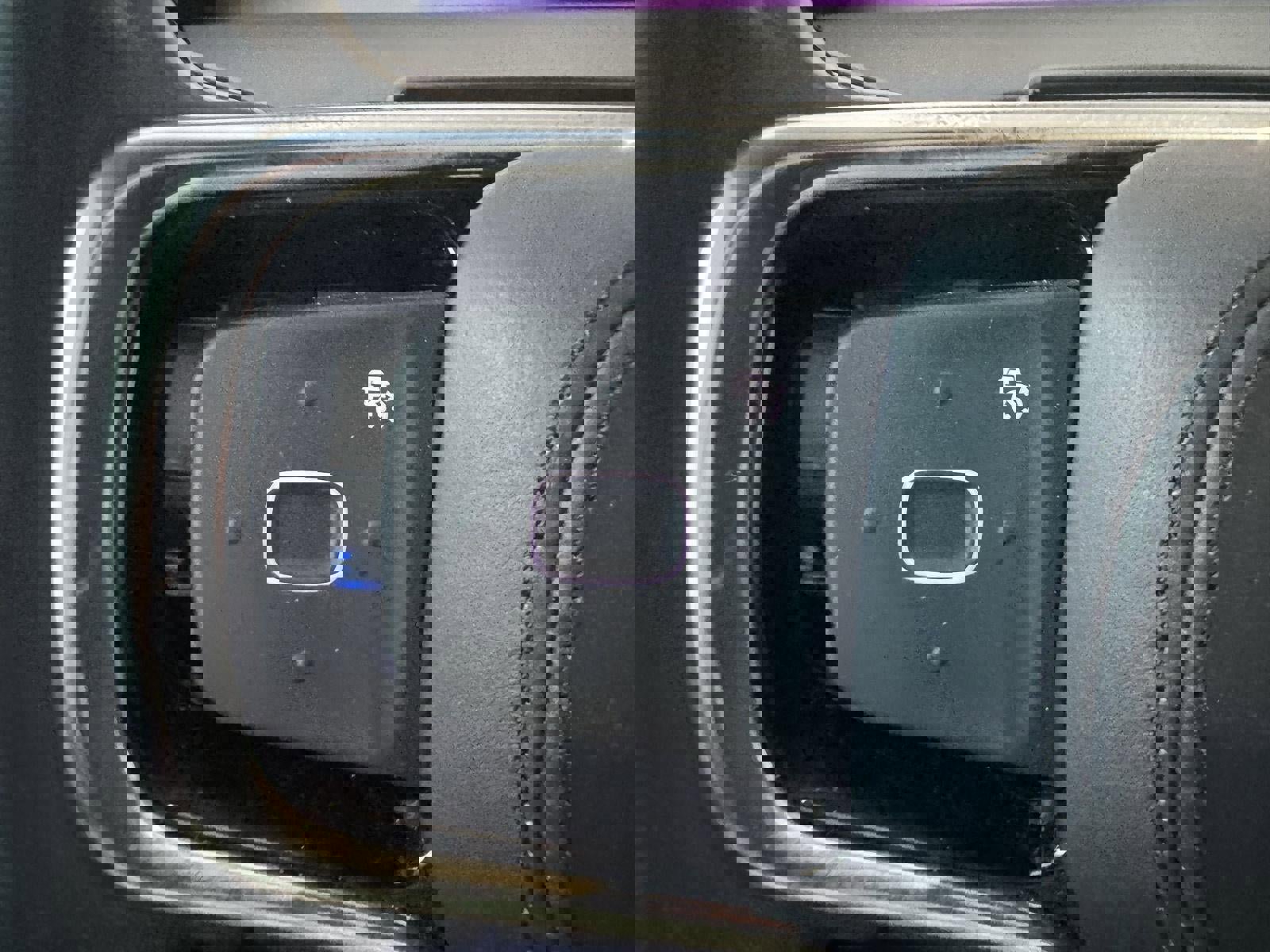 Used 2024 Lincoln Nautilus Reserve w/ Equipment Group 202A image 18