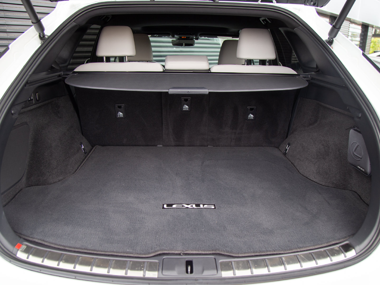 Used 2023 Lexus RX 350 Premium Plus w/ Cold Area Package FWD image 28