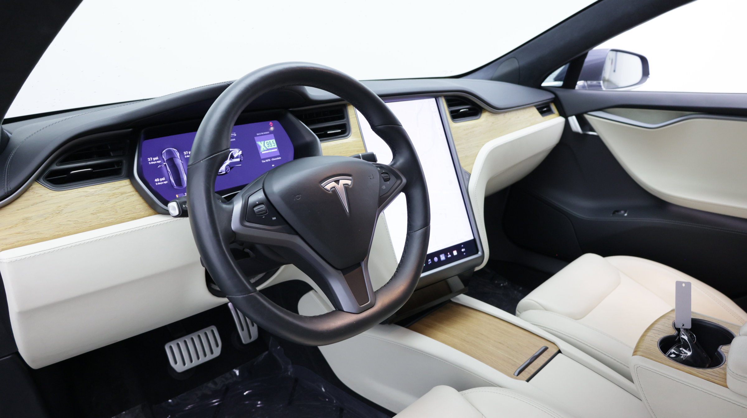 Used 2020 Tesla Model S Performance AWD/4WD image 16
