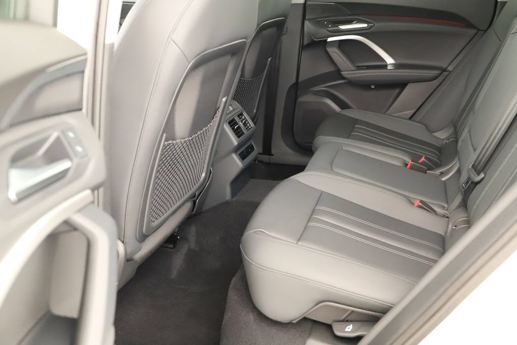 New 2026 Audi Q5 Premium AWD/4WD image 33
