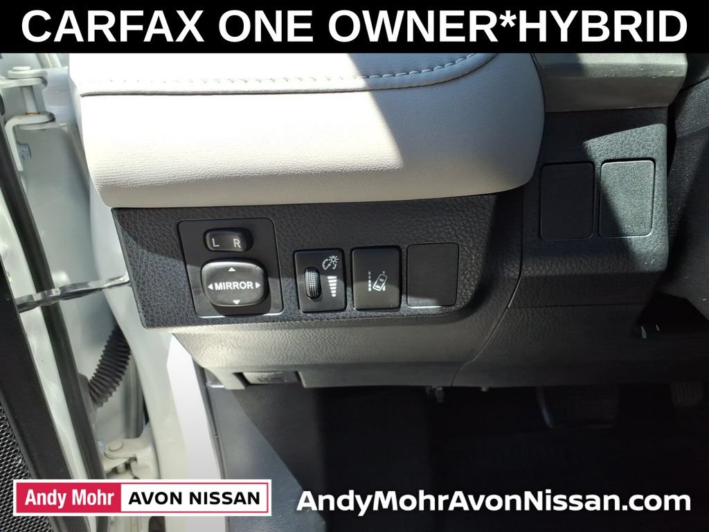Used 2017 Toyota RAV4 XLE w/ All Weather Liner Package AWD/4WD image 21