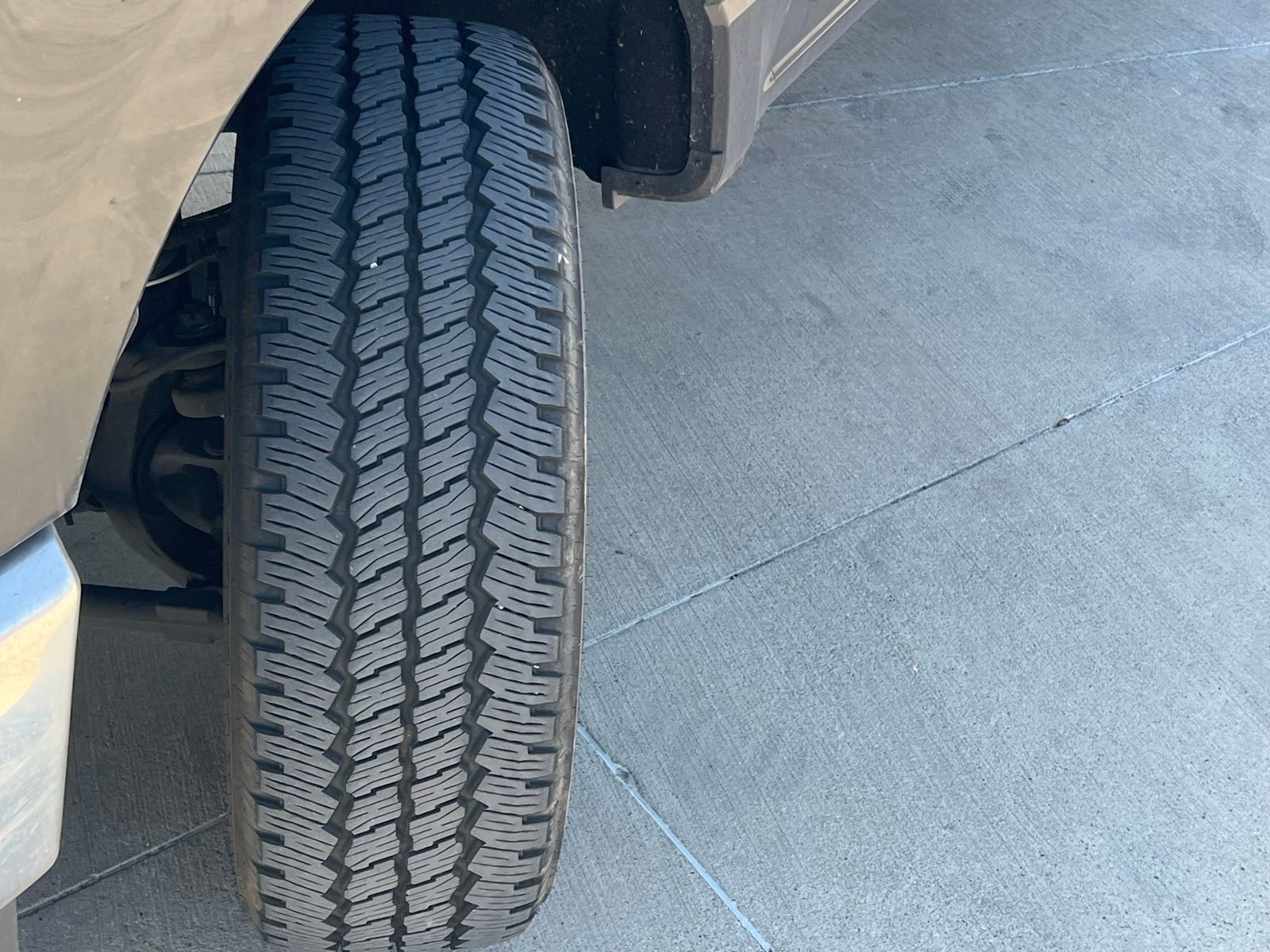 Used 2025 Ford F250 Lariat w/ Lariat Ultimate Package image 10