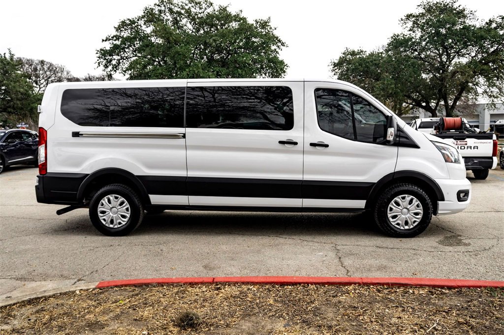 Used 2023 Ford Transit 350 XLT image 5