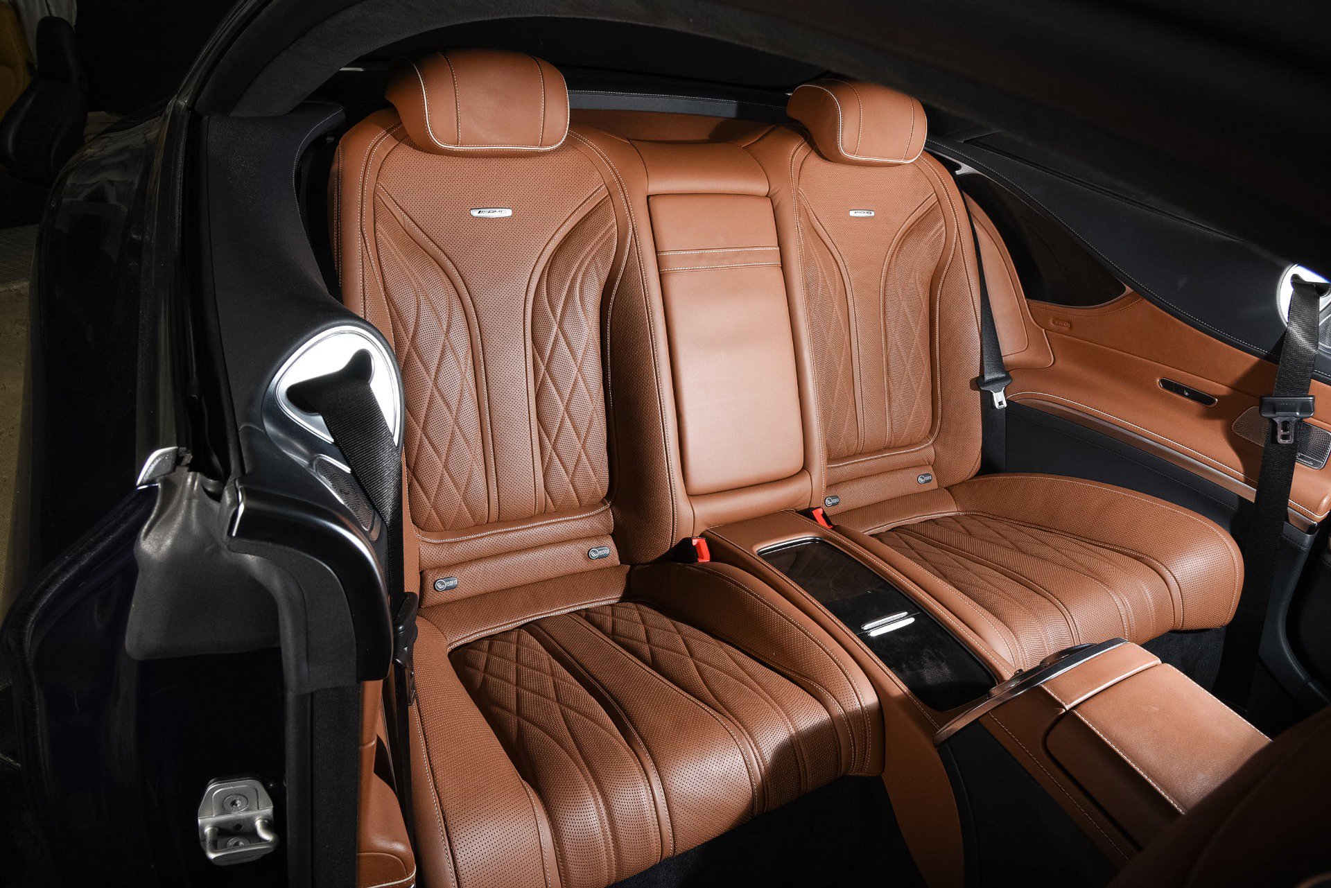 Used 2018 Mercedes-Benz S 63 AMG 4MATIC Coupe image 23